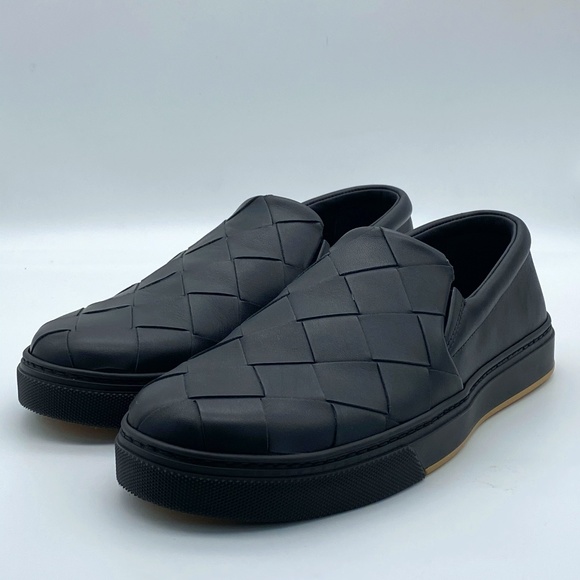 Bottega Veneta Other - Bottega Veneta Men's Wide Weave Leather Slip-On Sn